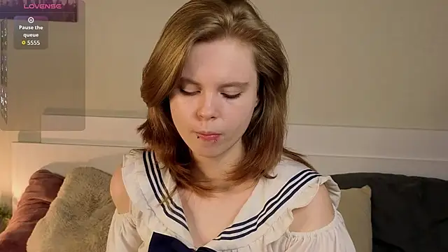 Snapshot of JulietteRain chatting on 05/03/26, 06:25 JulietteRain online show from 05/03/26, 06:25