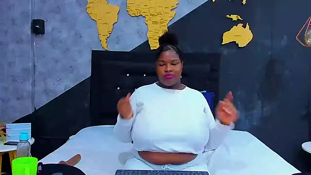 Maiam  Rossi online show from 10/07/25, 01:30