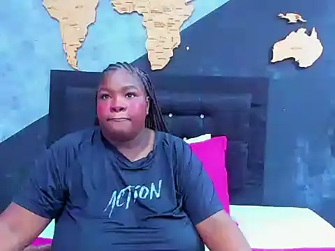 Maiam  Rossi online show from 10/28/25, 12:19