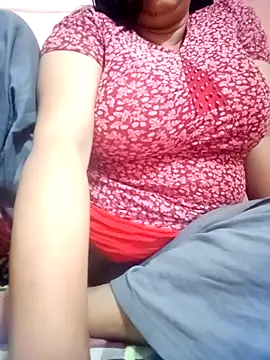 Snapshot of jenyfer709 chatting on 12/14/25, 08:57 jenyfer709 online show from 12/14/25, 08:57