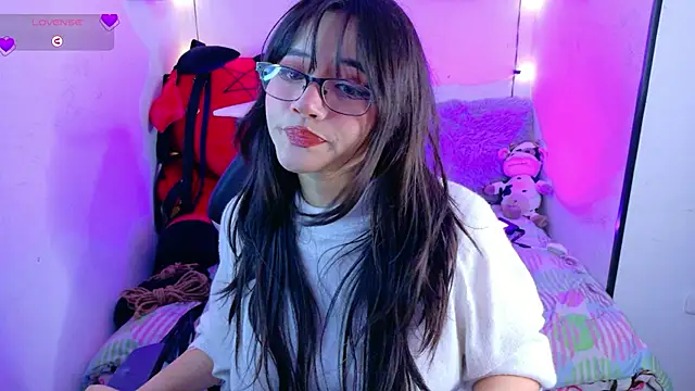 MiaVelvetDoll online show from 10/01/25, 02:01