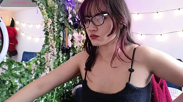 MiaVelvetDoll online show from 01/13/26, 02:22