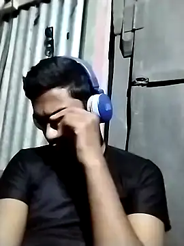 Snapshot of HoT_BoY__Salim_Khan_BD chatting on 04/19/26, 06:10 HoT BoY Salim Khan BD online show from 04/19/26, 06:10