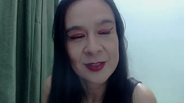 Snapshot of Aileendarkhot chatting on 09/10/25, 04:01 Aileendarkhot online show from 09/10/25, 04:01