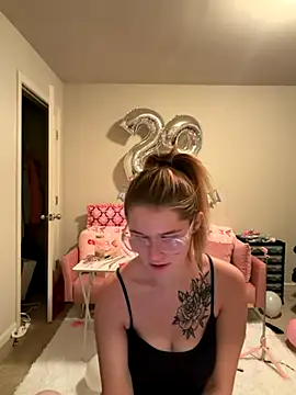 Riley ray69 online show from 11/12/25, 03:29