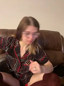 Riley ray69 online show from 12/04/25, 01:59