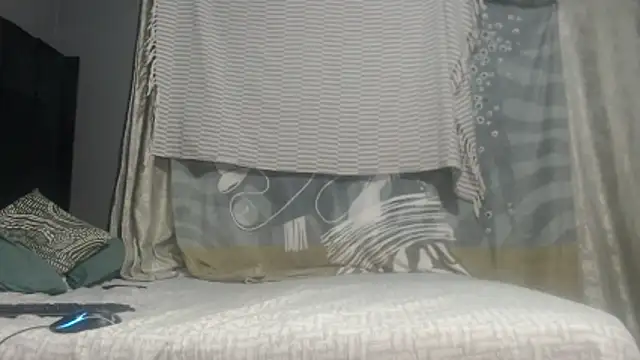 SEXYHUGEASS21 online show from 03/31/26, 02:46