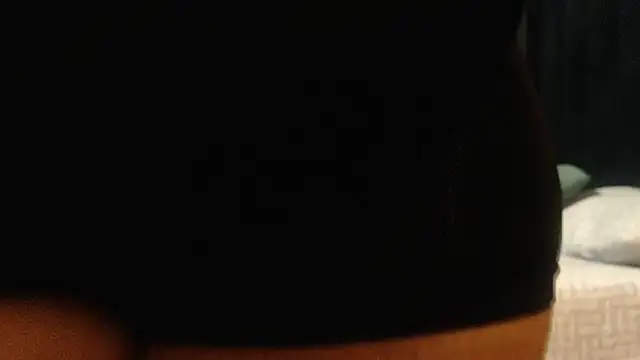 Snapshot of SEXYHUGEASS21 chatting on 06/18/26, 06:13 SEXYHUGEASS21 online show from 06/18/26, 06:13