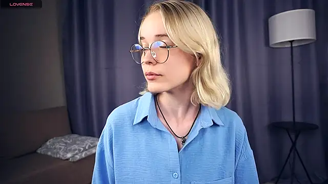 EdaKirkIin online show from 09/08/25, 04:06