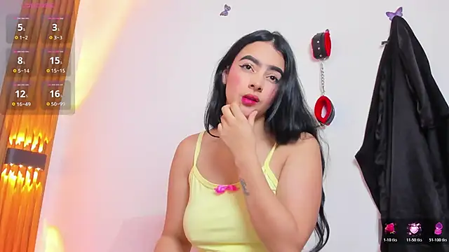 Snapshot of KonanStar chatting on 04/24/26, 11:23 KonanStar online show from 04/24/26, 11:23