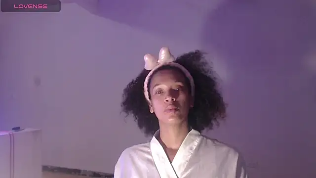 DonnaDidiamantti online show from 10/29/25, 09:38