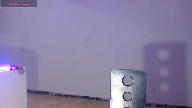 DonnaDidiamantti online show from 11/05/25, 02:00