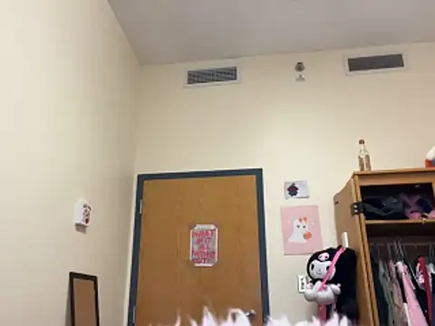 Snapshot of luvrgrllani chatting on 11/22/25, 08:08 luvrgrllani online show from 11/22/25, 08:08