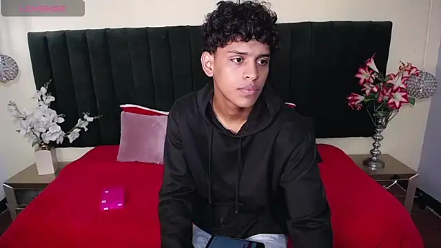 jhos padill online show from 10/04/25, 01:20