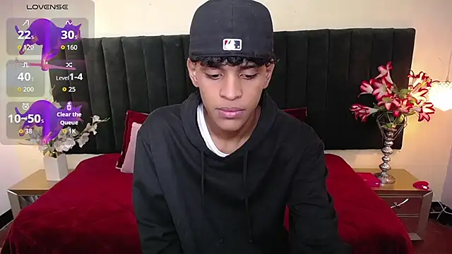 jhos padill online show from 10/28/25, 01:14