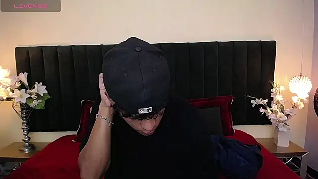 Snapshot of jhos_padill chatting on 05/02/26, 01:49 jhos padill online show from 05/02/26, 01:49