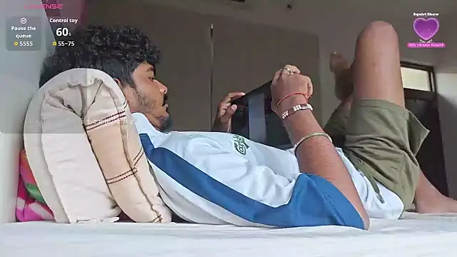 Snapshot of mrbuddy85 chatting on 09/11/25, 11:43 mrbuddy85 online show from 09/11/25, 11:43