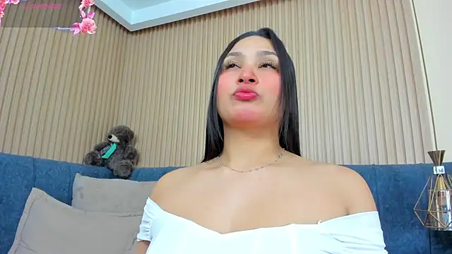 Snapshot of angel_ponce chatting on 06/25/26, 07:07 angel ponce online show from 06/25/26, 07:07