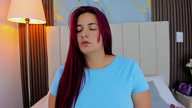 Snapshot of Victoria_Guzman chatting on 05/20/26, 03:29 Victoria Guzman online show from 05/20/26, 03:29