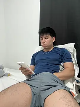 Snapshot of Axel_es chatting on 02/01/26, 08:18 Axel es online show from 02/01/26, 08:18