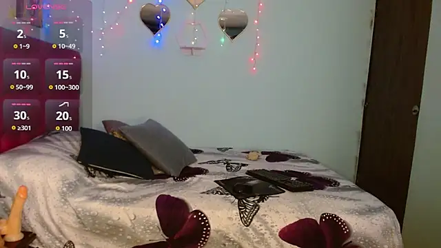 Snapshot of Charlotte_lane chatting on 12/13/25, 08:58 Charlotte lane online show from 12/13/25, 08:58