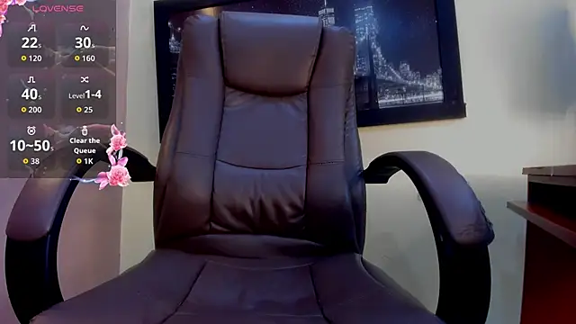 tiiny emilly online show from 03/03/26, 08:04