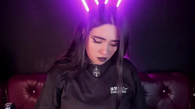 Lilith Zenith online show from 10/10/25, 03:05