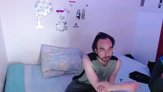 Snapshot of EvaHarryy chatting on 03/08/26, 05:00 EvaHarryy online show from 03/08/26, 05:00