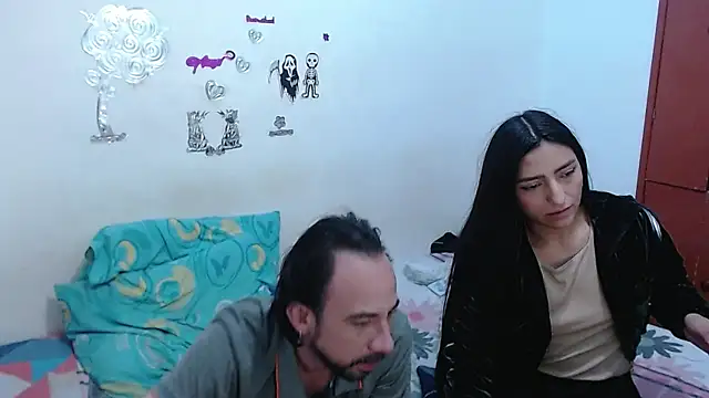 Snapshot of EvaHarryy chatting on 04/19/26, 05:18 EvaHarryy online show from 04/19/26, 05:18