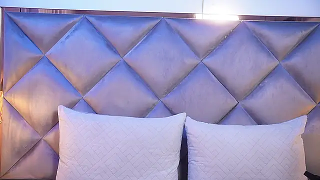 gemma sm online show from 03/18/26, 03:09