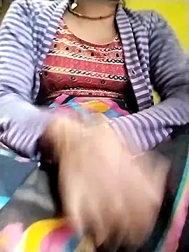 Snapshot of Gopika_Dudi chatting on 11/13/25, 01:48 Gopika Dudi online show from 11/13/25, 01:48