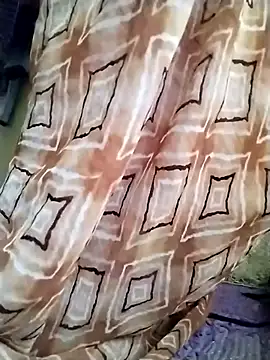 Snapshot of Gopika_Dudi chatting on 11/19/25, 01:49 Gopika Dudi online show from 11/19/25, 01:49