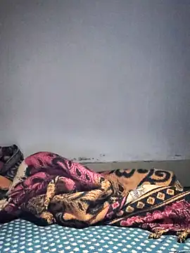 Snapshot of sweet_jasmin1 chatting on 10/16/25, 06:31 sweet jasmin1 online show from 10/16/25, 06:31