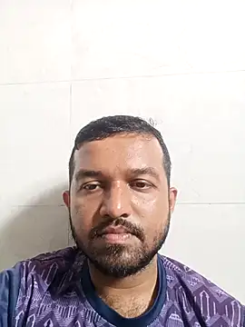 Snapshot of VJ17 chatting on 04/19/26, 10:25 VJ17 online show from 04/19/26, 10:25