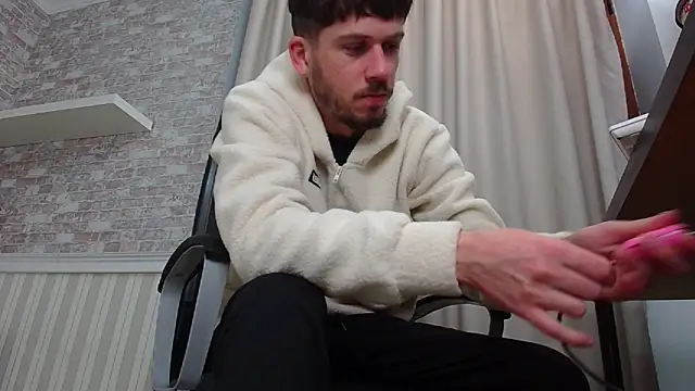 JonahShaw online show from 10/11/25, 04:12