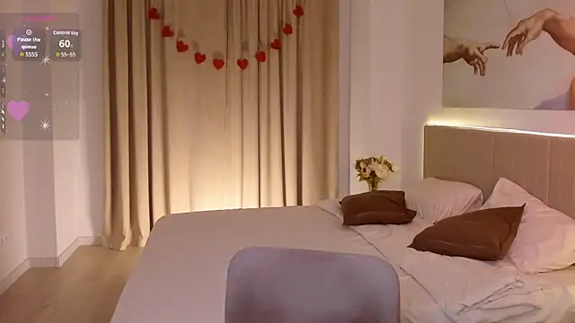 Snapshot of Lisa_Blossom chatting on 03/06/26, 06:10 Lisa Blossom online show from 03/06/26, 06:10