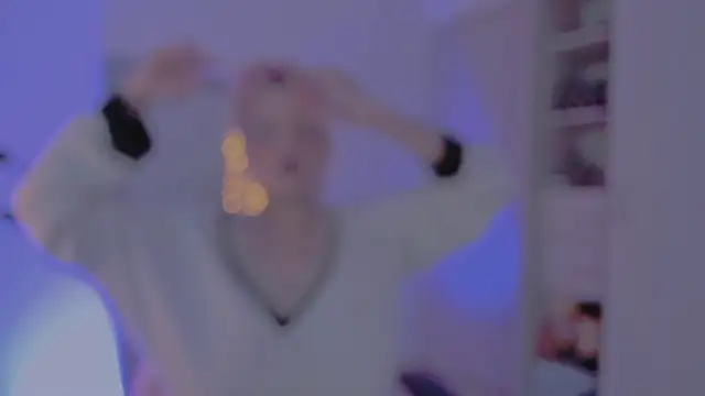 Snapshot of amywilld chatting on 04/04/26, 04:55 amywilld online show from 04/04/26, 04:55