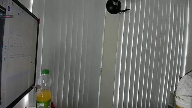 VictoriaParkeer online show from 03/18/26, 12:30