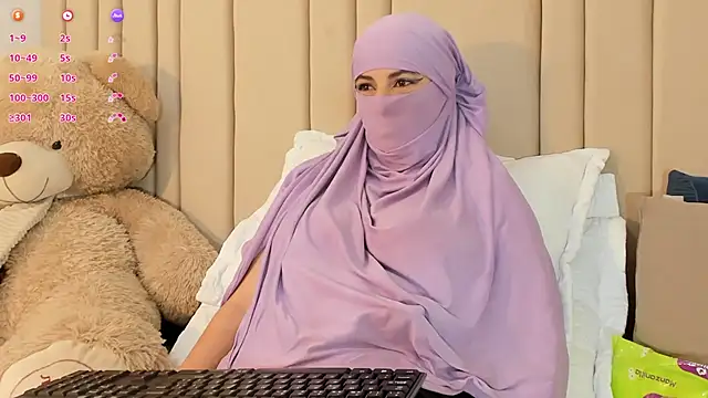 najwa   online show from 03/20/26, 03:44