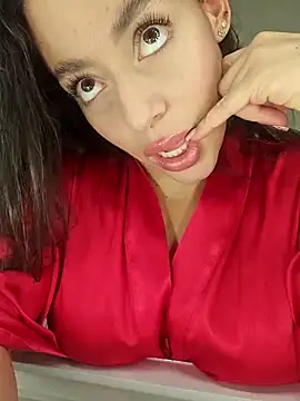 Snapshot of AriadnaTaylor chatting on 09/09/25, 11:15 AriadnaTaylor online show from 09/09/25, 11:15