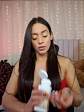 Snapshot of AriadnaTaylor chatting on 09/29/25, 05:18 AriadnaTaylor online show from 09/29/25, 05:18