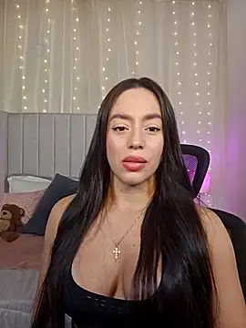 Snapshot of AriadnaTaylor chatting on 06/09/26, 05:57 AriadnaTaylor online show from 06/09/26, 05:57