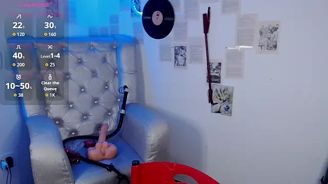 Snapshot of FabulousVenus chatting on 10/31/25, 05:25 FabulousVenus online show from 10/31/25, 05:25