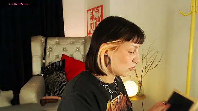 FabulousVenus online show from 06/27/26, 10:59