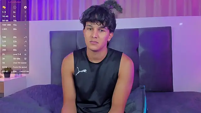 Leo Savage  online show from 12/05/25, 04:10