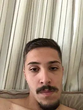 henriquexz244 online show from 01/12/26, 06:57