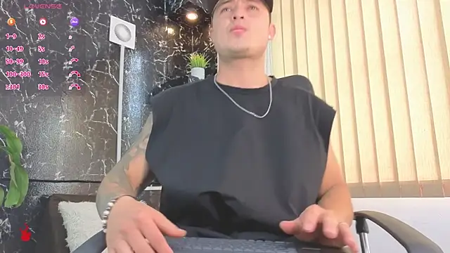 Alexander ferre online show from 04/11/26, 01:15