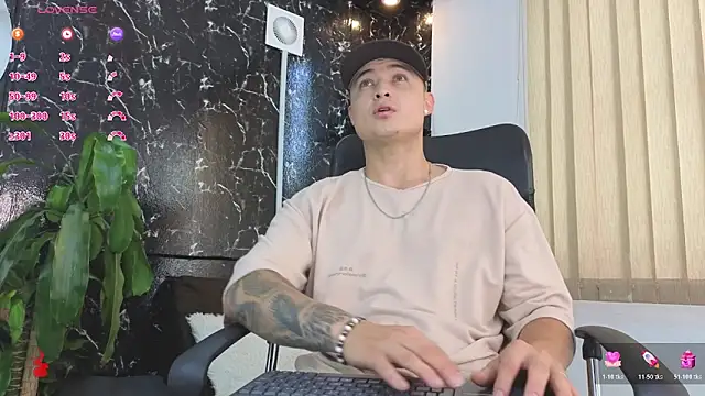 Alexander ferre online show from 04/17/26, 01:25