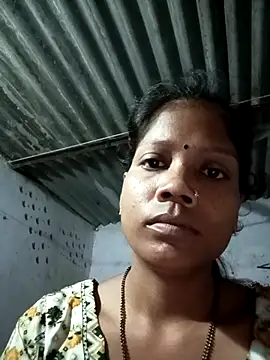 SEXY-MAHI4 online show from 10/24/25, 02:41