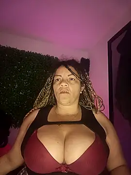 Eva Luxei online show from 10/05/25, 11:35